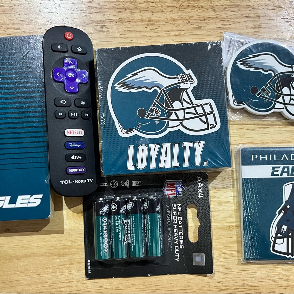 NFL Philadelphia Eagles Decor Bundle